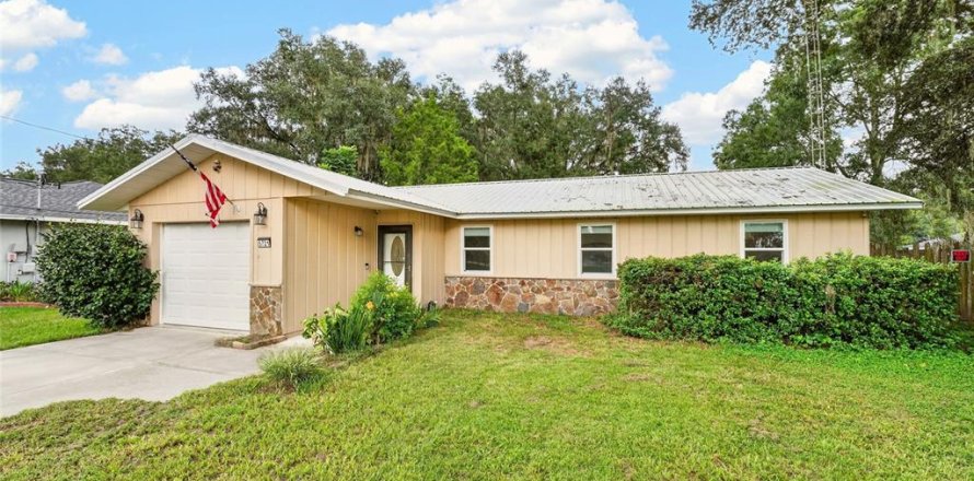 Casa en Ocala, Florida 3 dormitorios, 108.97 m2 № 2345162