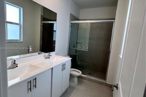 Touwnhouse à louer à Coral Springs, Floride: 3 chambres, 140.1 m2 № 1955428 - photo 16