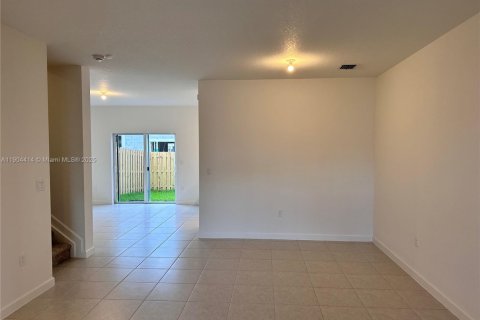 Touwnhouse à louer à Coral Springs, Floride: 3 chambres, 140.1 m2 № 1955428 - photo 3