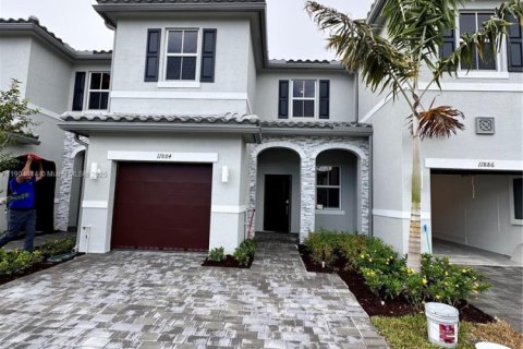 Touwnhouse à louer à Coral Springs, Floride: 3 chambres, 140.1 m2 № 1955428 - photo 1