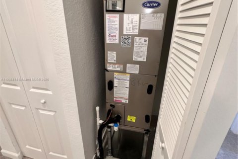 Touwnhouse à louer à Coral Springs, Floride: 3 chambres, 140.1 m2 № 1955428 - photo 11