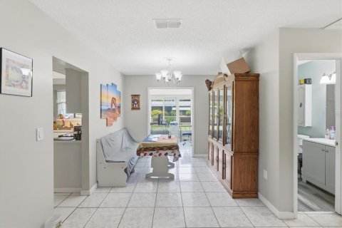 Villa ou maison à vendre à Ocala, Floride: 2 chambres, 131.92 m2 № 2368905 - photo 19