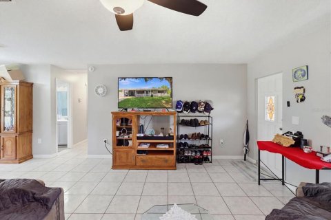 Villa ou maison à vendre à Ocala, Floride: 2 chambres, 131.92 m2 № 2368905 - photo 15