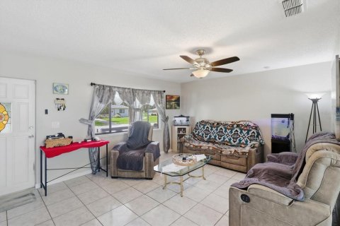 Villa ou maison à vendre à Ocala, Floride: 2 chambres, 131.92 m2 № 2368905 - photo 14