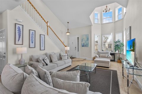 House in Davenport, Florida 5 bedrooms, 230.58 sq.m. № 1902541 - photo 9