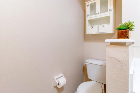 Townhouse in Clearwater, Florida 2 bedrooms, 130.62 sq.m. № 1304382 - photo 14