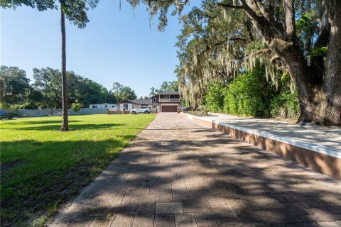 Villa ou maison à vendre à Tampa, Floride: 6 chambres, 139.17 m2 № 2347246 - photo 6