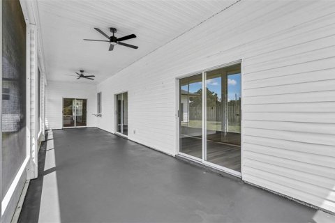 Villa ou maison à vendre à Winter Haven, Floride: 4 chambres, 228.45 m2 № 2385848 - photo 18