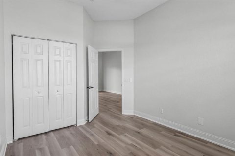 Villa ou maison à vendre à Winter Haven, Floride: 4 chambres, 228.45 m2 № 2385848 - photo 6