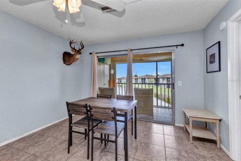 Condo in Punta Gorda, Florida, 2 bedrooms  № 1800379 - photo 13