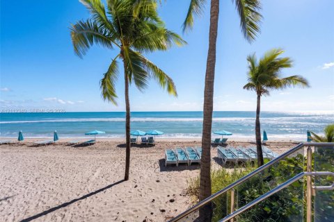 Copropriété à louer à Hollywood, Floride: 1 chambre, 77.57 m2 № 2431395 - photo 25
