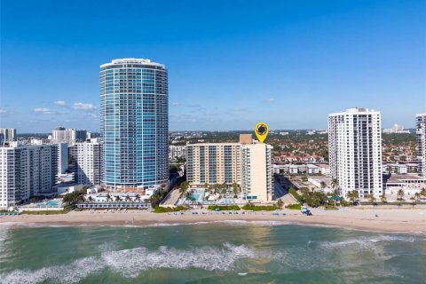 Copropriété à louer à Hollywood, Floride: 1 chambre, 77.57 m2 № 2431395 - photo 5