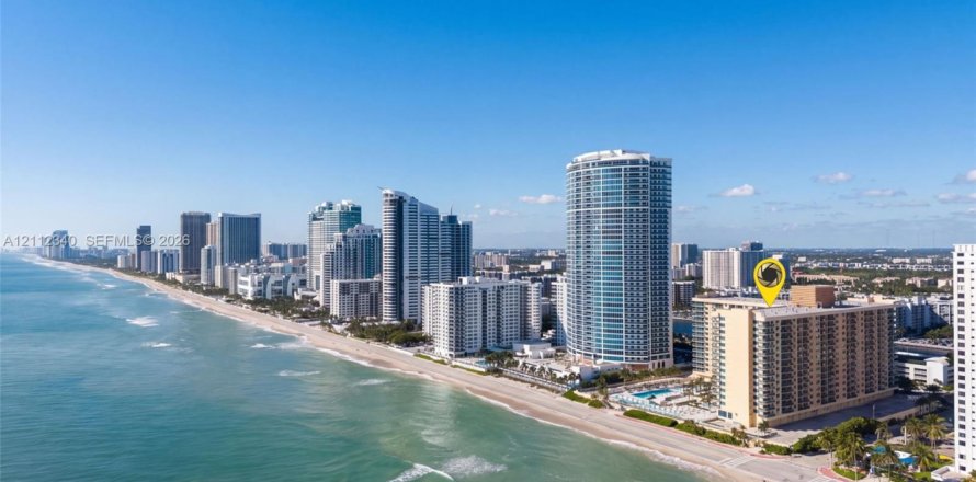 Condo à Hollywood, Floride, 1 chambre  № 2431395