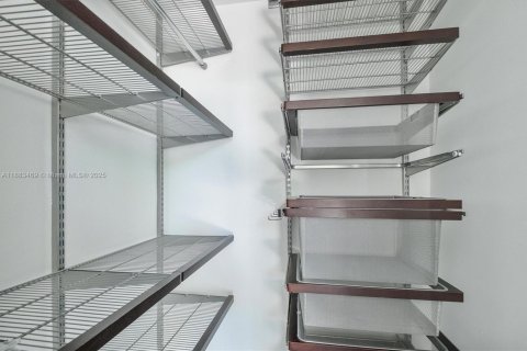 Copropriété à vendre à Miami, Floride: 2 chambres, 94.76 m2 № 1929927 - photo 21