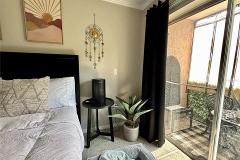 Condo in Altamonte Springs, Florida, 1 bedroom  № 1737062 - photo 12