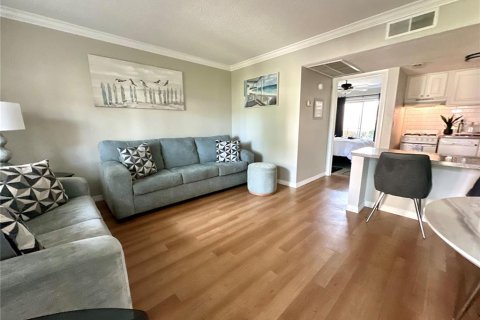 Condo in Altamonte Springs, Florida, 1 bedroom  № 1737062 - photo 3