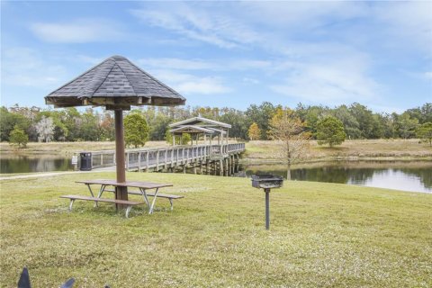Villa ou maison à vendre à Kissimmee, Floride: 4 chambres, 206.8 m2 № 2418408 - photo 25