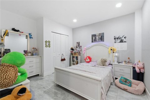 Villa ou maison à vendre à Tampa, Floride: 6 chambres, 181.62 m2 № 2349187 - photo 21