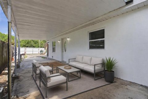 Villa ou maison à vendre à Tampa, Floride: 6 chambres, 181.62 m2 № 2349187 - photo 22