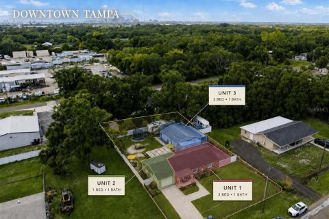 Villa ou maison à Tampa, Floride 6 chambres, 181.62 m2 № 2349187