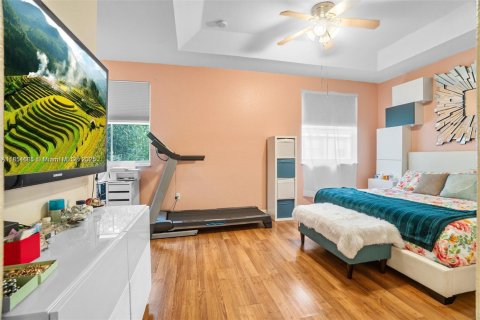 Townhouse in Miami, Florida 4 bedrooms, 184.41 sq.m. № 1874818 - photo 19