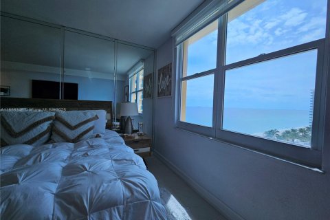 Copropriété à louer à Hollywood, Floride: 1 chambre, 69.21 m2 № 2020541 - photo 29