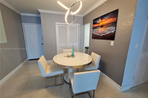 Copropriété à louer à Hollywood, Floride: 1 chambre, 69.21 m2 № 2020541 - photo 16