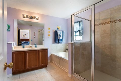 Villa ou maison à vendre à Land O' Lakes, Floride: 4 chambres, 161.74 m2 № 2148096 - photo 20