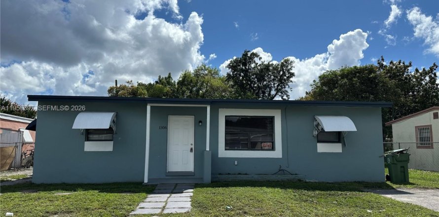 Casa en Fort Lauderdale, Florida 3 dormitorios, 128.58 m2 № 2010640