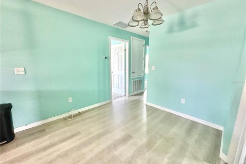 Casa en alquiler en Lakeland, Florida, 3 dormitorios, 105.44 m2 № 1915501 - foto 3