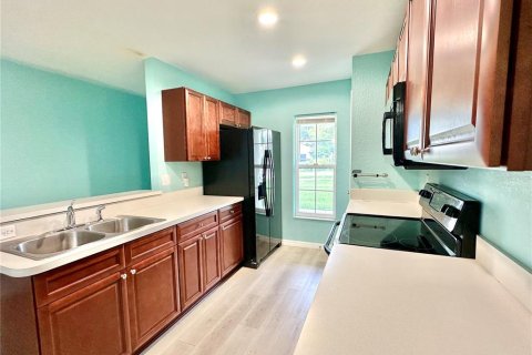 Casa en alquiler en Lakeland, Florida, 3 dormitorios, 105.44 m2 № 1915501 - foto 5