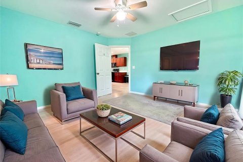 Casa en alquiler en Lakeland, Florida, 3 dormitorios, 105.44 m2 № 1915501 - foto 9