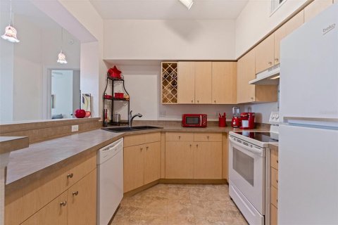 Copropriété à vendre à Saint Petersburg, Floride: 2 chambres, 104.79 m2 № 1781412 - photo 7