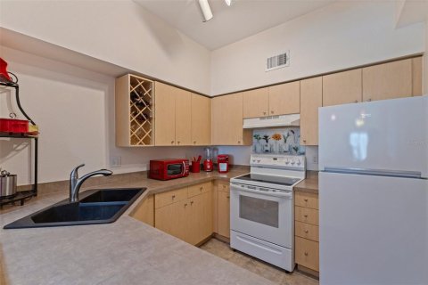 Copropriété à vendre à Saint Petersburg, Floride: 2 chambres, 104.79 m2 № 1781412 - photo 8