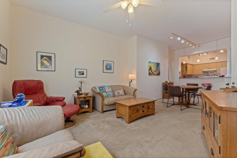 Copropriété à vendre à Saint Petersburg, Floride: 2 chambres, 104.79 m2 № 1781412 - photo 13