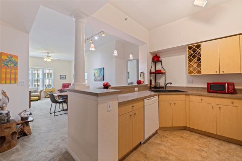 Copropriété à vendre à Saint Petersburg, Floride: 2 chambres, 104.79 m2 № 1781412 - photo 6