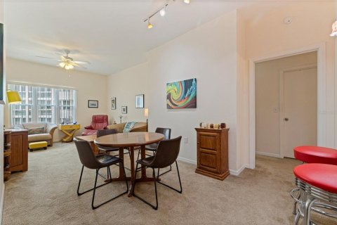 Copropriété à vendre à Saint Petersburg, Floride: 2 chambres, 104.79 m2 № 1781412 - photo 9