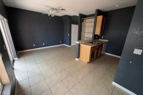 Touwnhouse à vendre à Kissimmee, Floride: 4 chambres, 130.06 m2 № 1838930 - photo 17