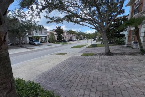 Touwnhouse à vendre à Kissimmee, Floride: 4 chambres, 130.06 m2 № 1838930 - photo 9