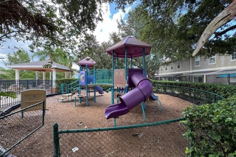 Touwnhouse à vendre à Kissimmee, Floride: 4 chambres, 130.06 m2 № 1838930 - photo 10