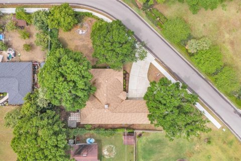 Casa en venta en Lakeland, Florida, 4 dormitorios, 233.37 m2 № 1733709 - foto 5
