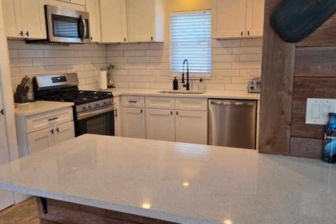 Casa en venta en New Port Richey, Florida, 2 dormitorios, 118.54 m2 № 2102236 - foto 5