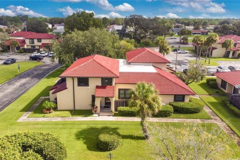 Touwnhouse à louer à Kissimmee, Floride: 3 chambres, 147.34 m2 № 2415078 - photo 30