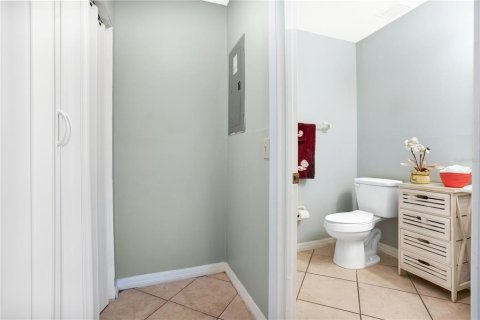 Touwnhouse à louer à Kissimmee, Floride: 3 chambres, 147.34 m2 № 2415078 - photo 16