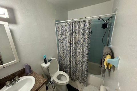 Condo in Fort Myers, Florida, 1 bedroom  № 1525675 - photo 13