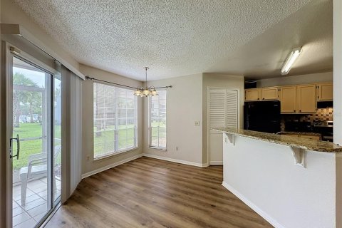 Condominio en alquiler en Orlando, Florida, 2 dormitorios, 100.33 m2 № 2224673 - foto 14