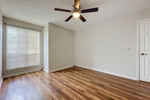 Condominio en alquiler en Orlando, Florida, 2 dormitorios, 100.33 m2 № 2224673 - foto 18
