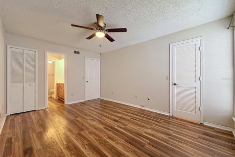 Condominio en alquiler en Orlando, Florida, 2 dormitorios, 100.33 m2 № 2224673 - foto 17
