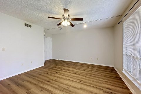Condominio en alquiler en Orlando, Florida, 2 dormitorios, 100.33 m2 № 2224673 - foto 26