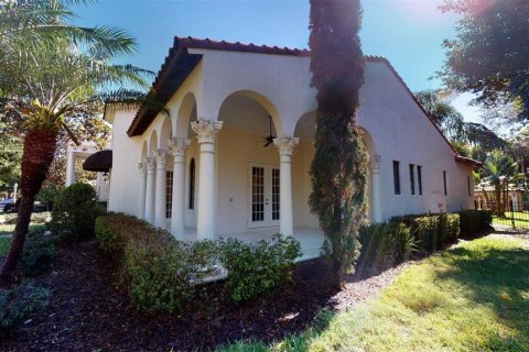 Villa ou maison à louer à Celebration, Floride: 4 chambres, 297.29 m2 № 1800547 - photo 3
